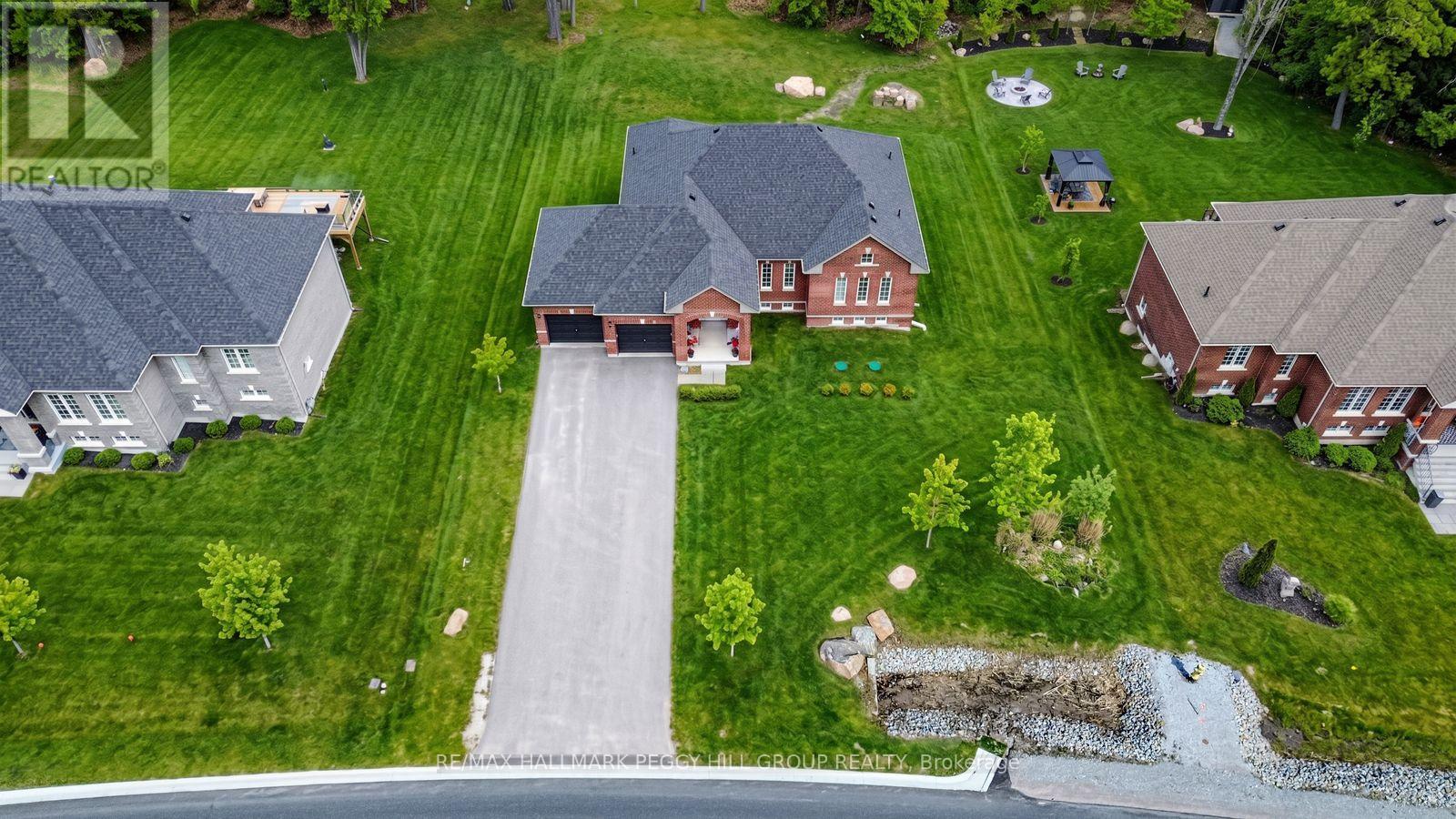 82 Diamond Valley Drive, Oro-Medonte, Ontario  L0L 2E0 - Photo 2 - S13647218