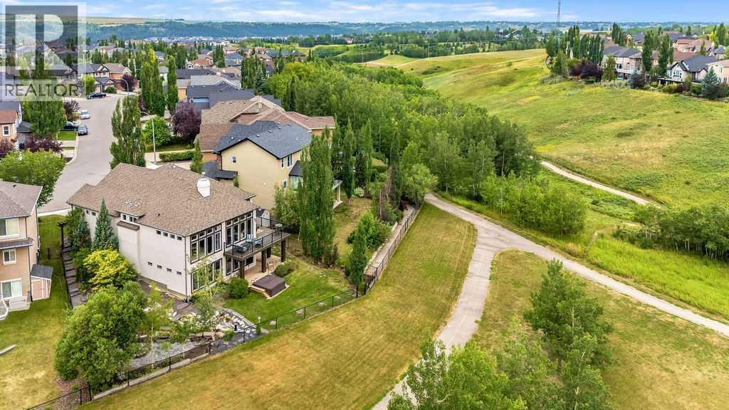 22 Tuscany Estates Crescent NW, Calgary, Alberta  T3L 0B2 - Photo 2 - A2336766
