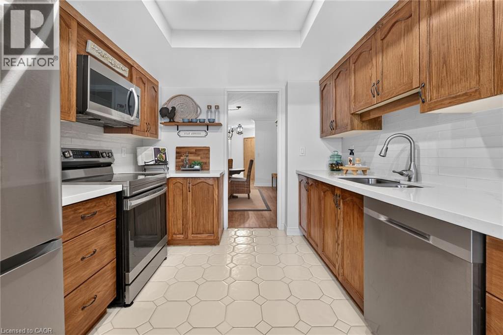 1237 North Shore Boulevard Unit# 405, Burlington, Ontario  L7S 2H8 - Photo 22 - 40847393