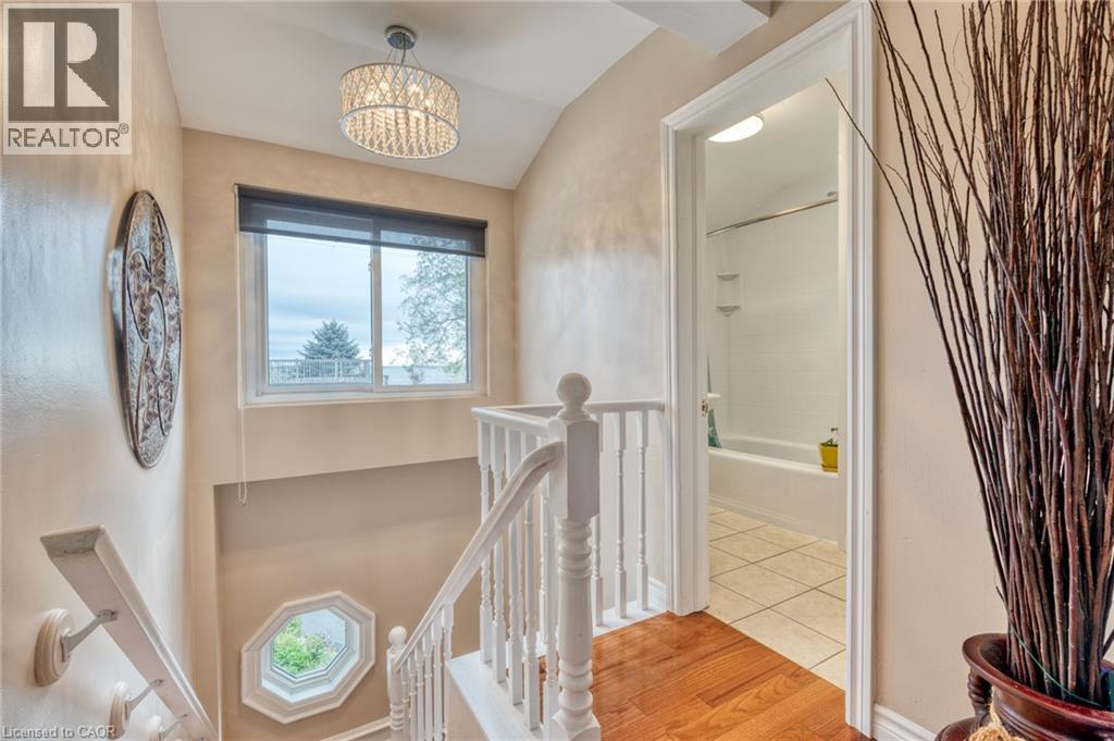 851 Beach Boulevard, Hamilton, Ontario L8H 6Z5 - Photo 19 - 40847836