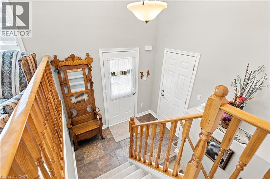 32 Brewster Way, Brantford, Ontario  N3T 6N4 - Photo 5 - 40856375