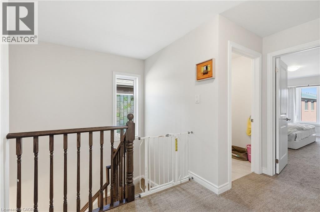 35 Pelican Lane, Hamilton, Ontario L8K 0A4 - Photo 14 - 40854412