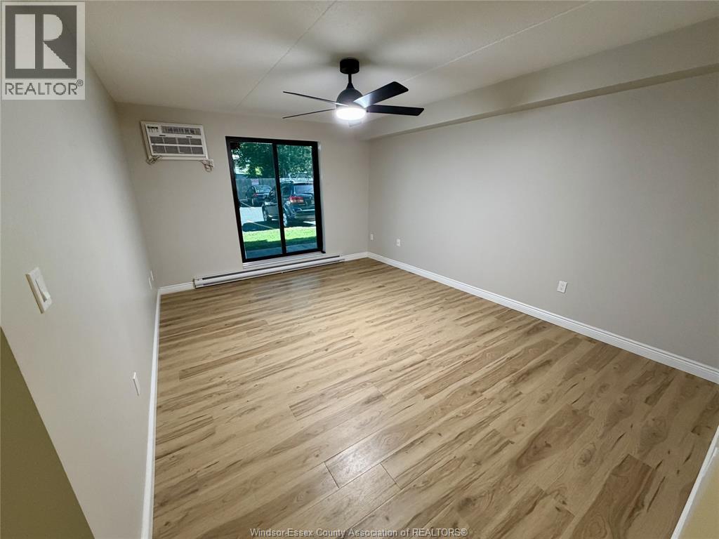 3355 Sandwich Unit# 102, Windsor, Ontario N9C 1B2 - Photo 5 - 26020652