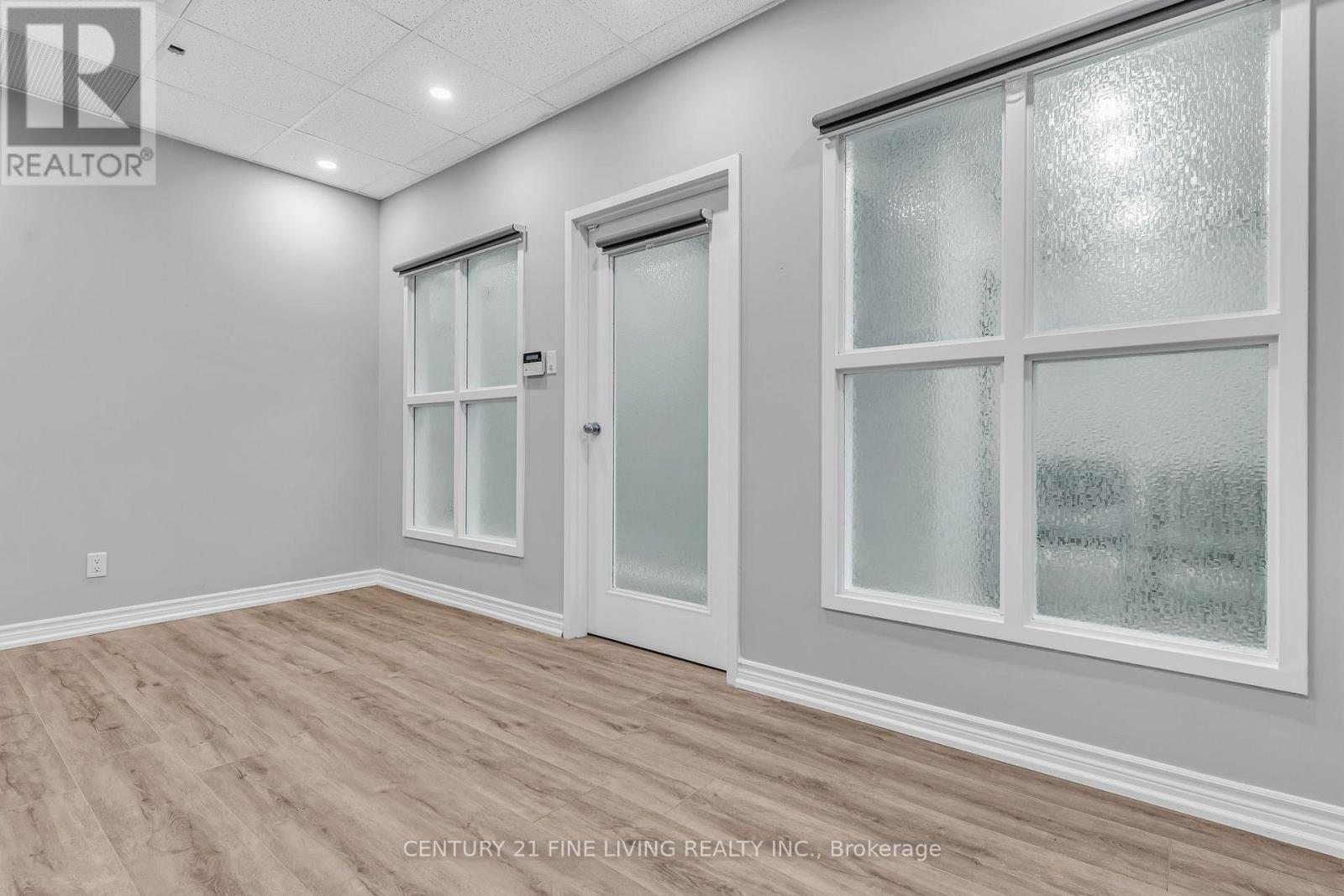 4-203 - 115 Woodstream Boulevard, Vaughan, Ontario  L4L 8K5 - Photo 6 - N13706608