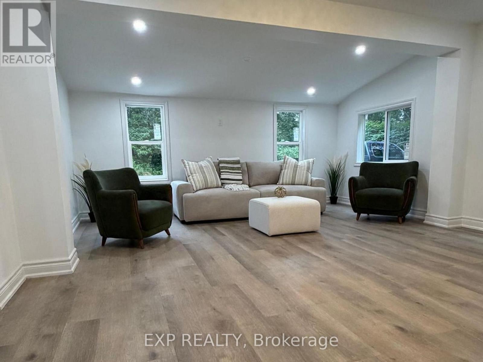 137 Old North Road S, Huntsville, Ontario  P1H 2J4 - Photo 4 - X13683670