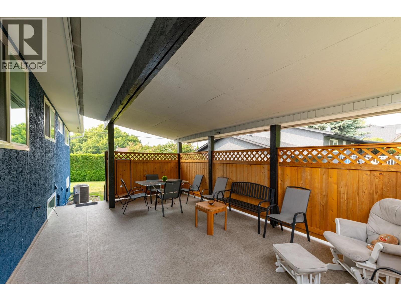 680 Myron Road, Kelowna, British Columbia  V1X 5K2 - Photo 26 - 10398429