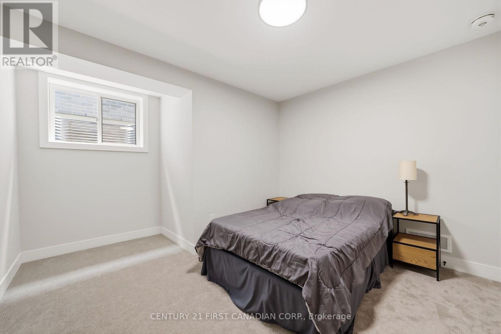 9 Sheldabren Street, North Middlesex, Ontario  N0M 1A0 - Photo 21 - X13708072