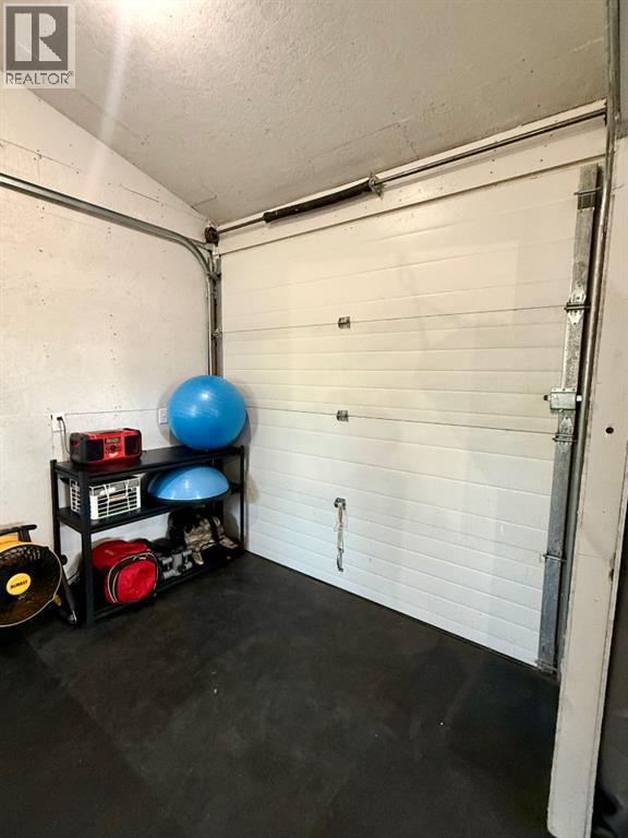 304 S 150 W, Raymond, Alberta  T0K 2S0 - Photo 36 - A2332758