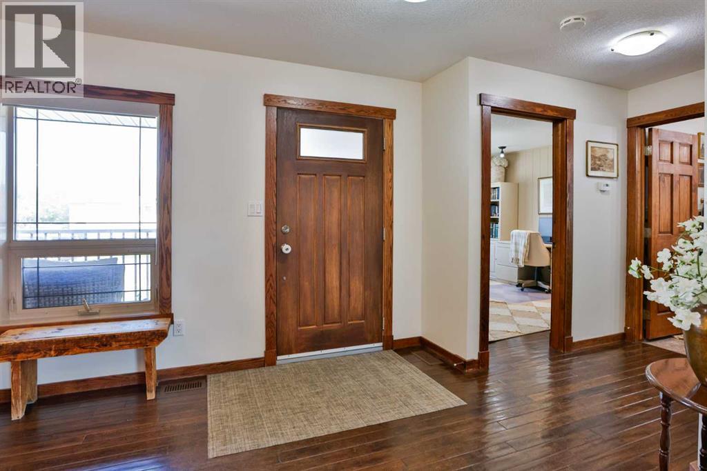 304 S 150 W, Raymond, Alberta  T0K 2S0 - Photo 5 - A2332758