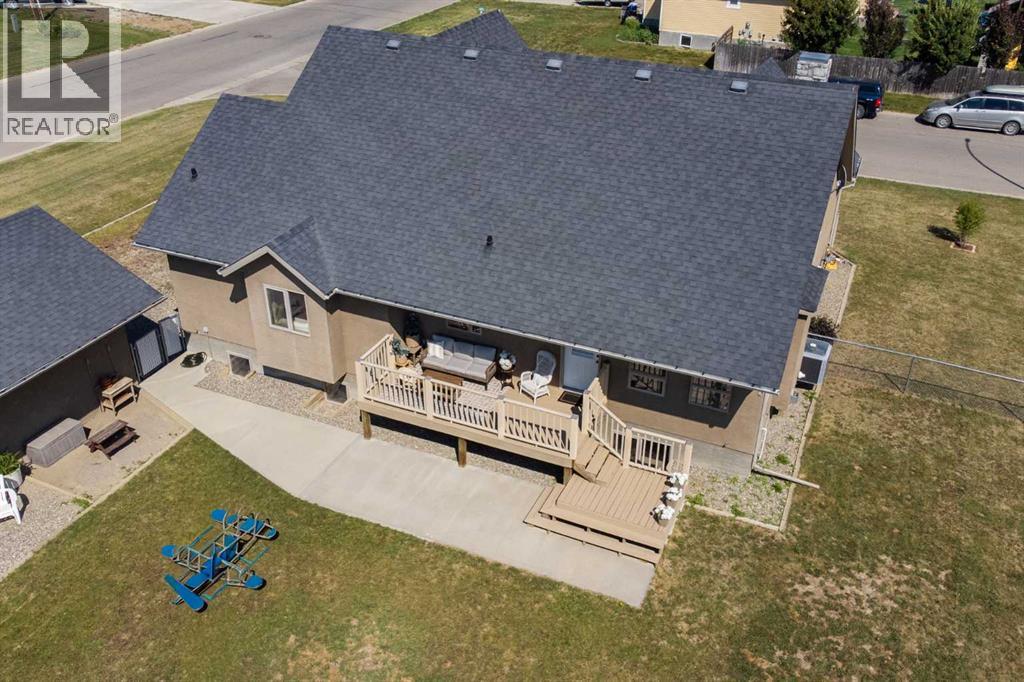 304 S 150 W, Raymond, Alberta  T0K 2S0 - Photo 3 - A2332758
