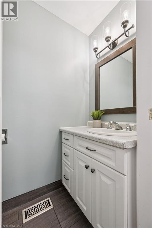 220 Salisbury Avenue Unit# 27, Cambridge, Ontario  N1S 1K5 - Photo 6 - 40848939