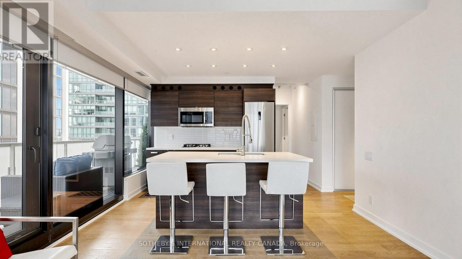 2807 - 11 Charlotte Street, Toronto, Ontario  M5V 0M6 - Photo 13 - C13708050