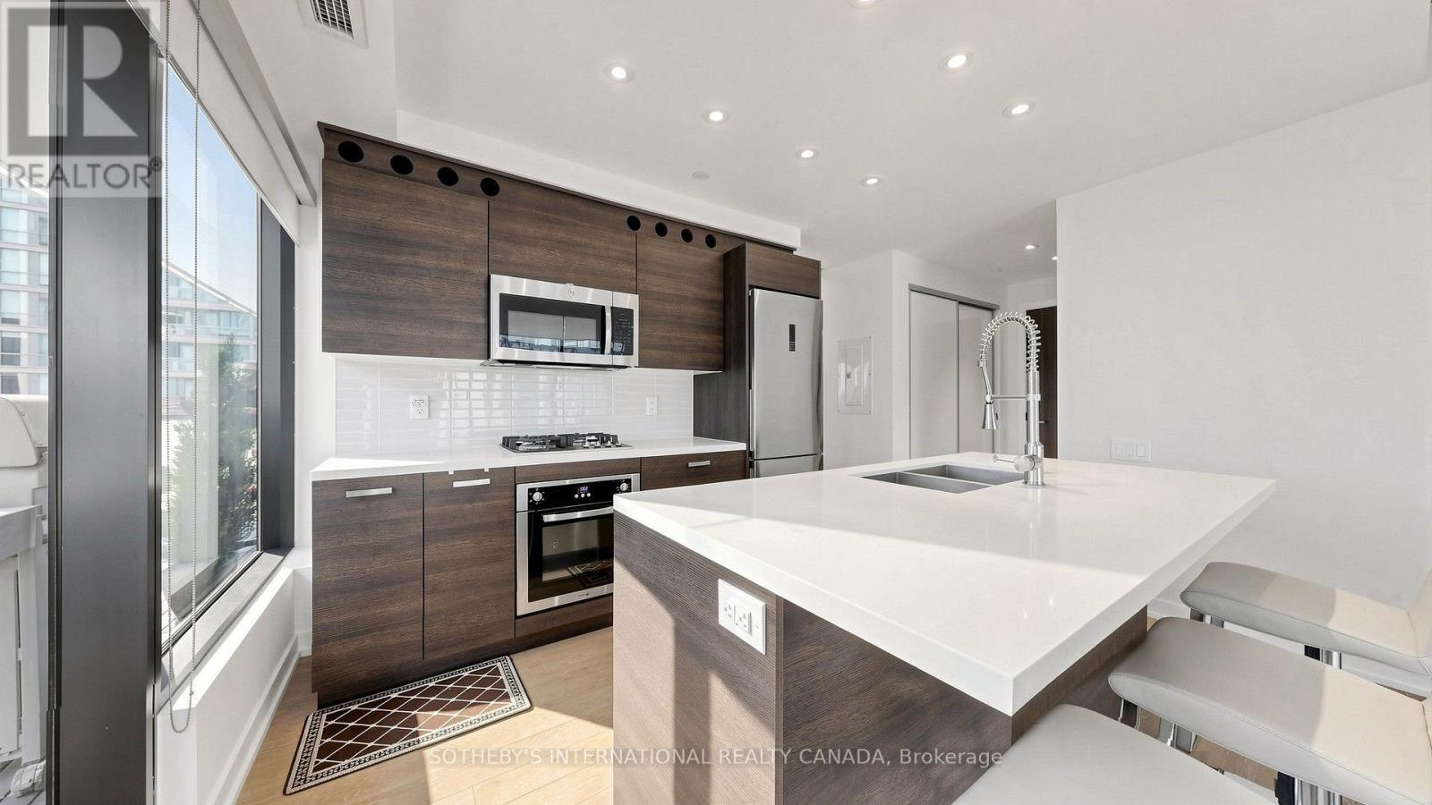 2807 - 11 Charlotte Street, Toronto, Ontario  M5V 0M6 - Photo 16 - C13708050