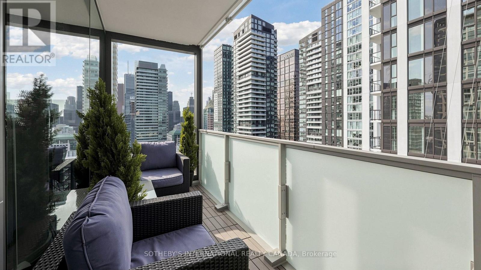 2807 - 11 Charlotte Street, Toronto, Ontario  M5V 0M6 - Photo 37 - C13708050