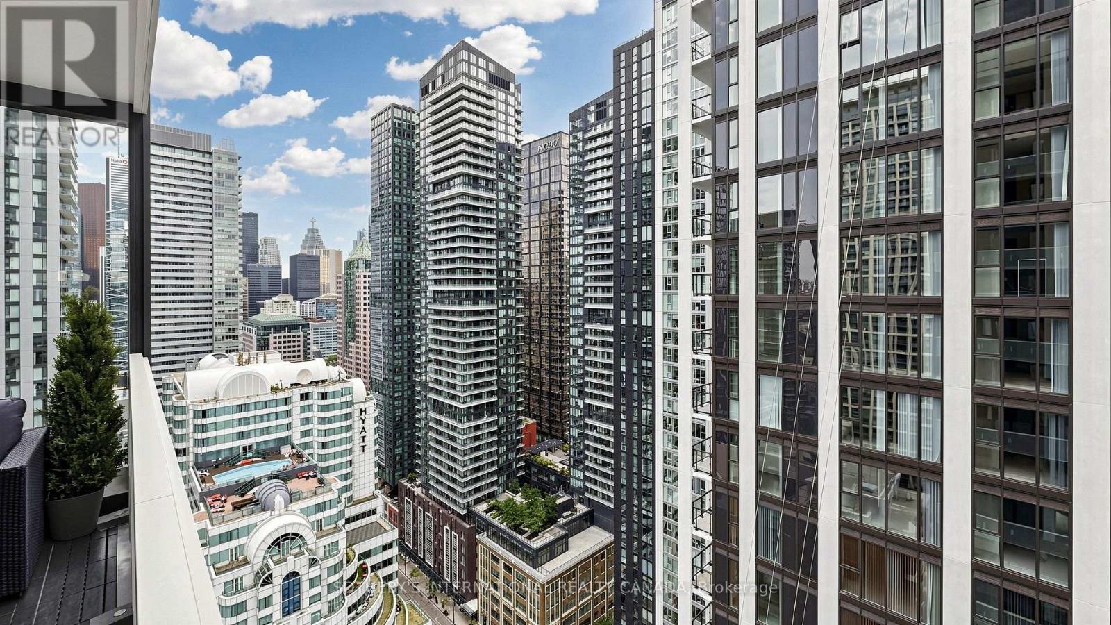 2807 - 11 Charlotte Street, Toronto, Ontario  M5V 0M6 - Photo 41 - C13708050
