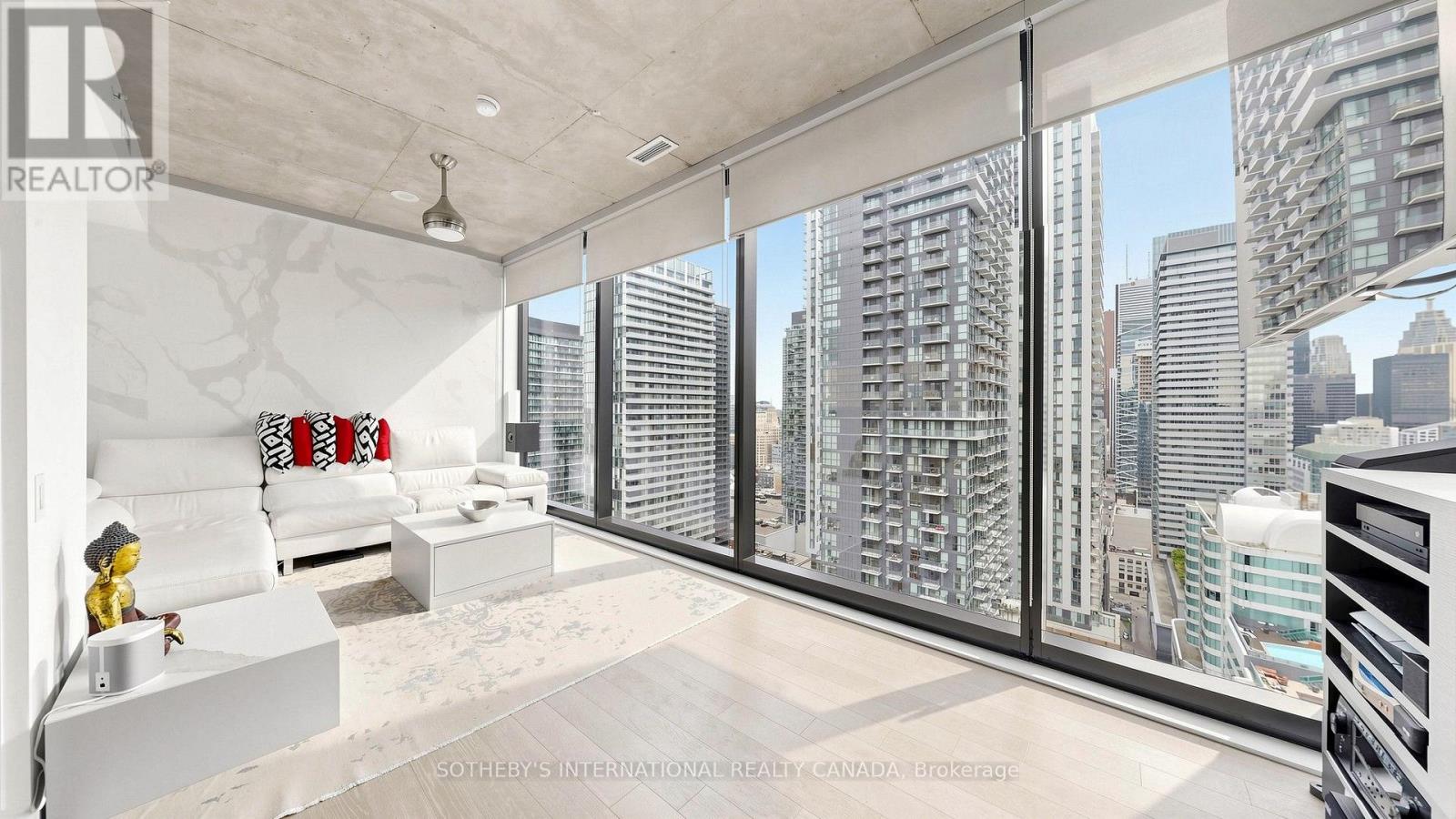 2807 - 11 Charlotte Street, Toronto, Ontario  M5V 0M6 - Photo 6 - C13708050