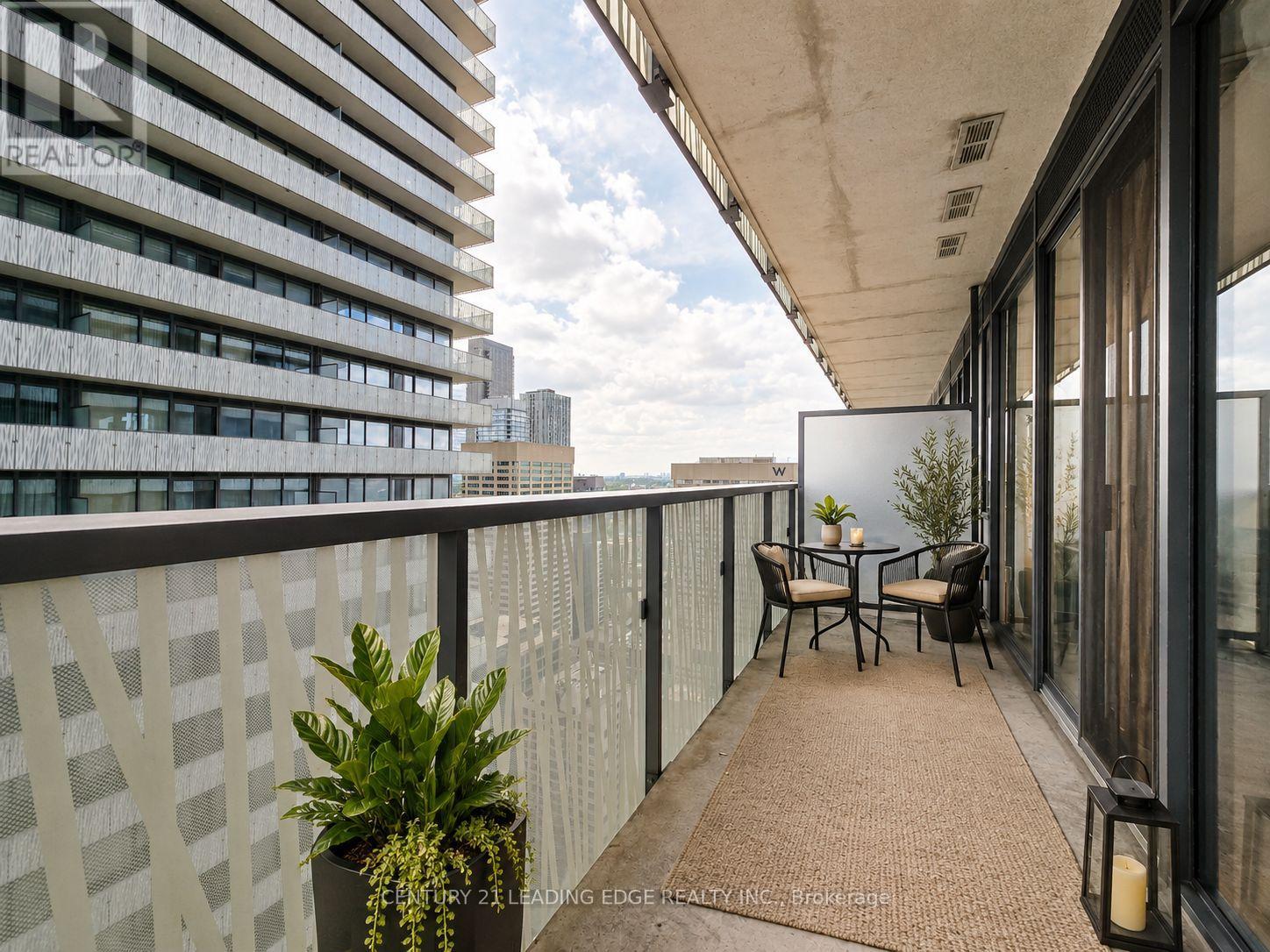 3906 - 50 Charles Street E, Toronto, Ontario M4Y 0C3 - Photo 11 - C13708104
