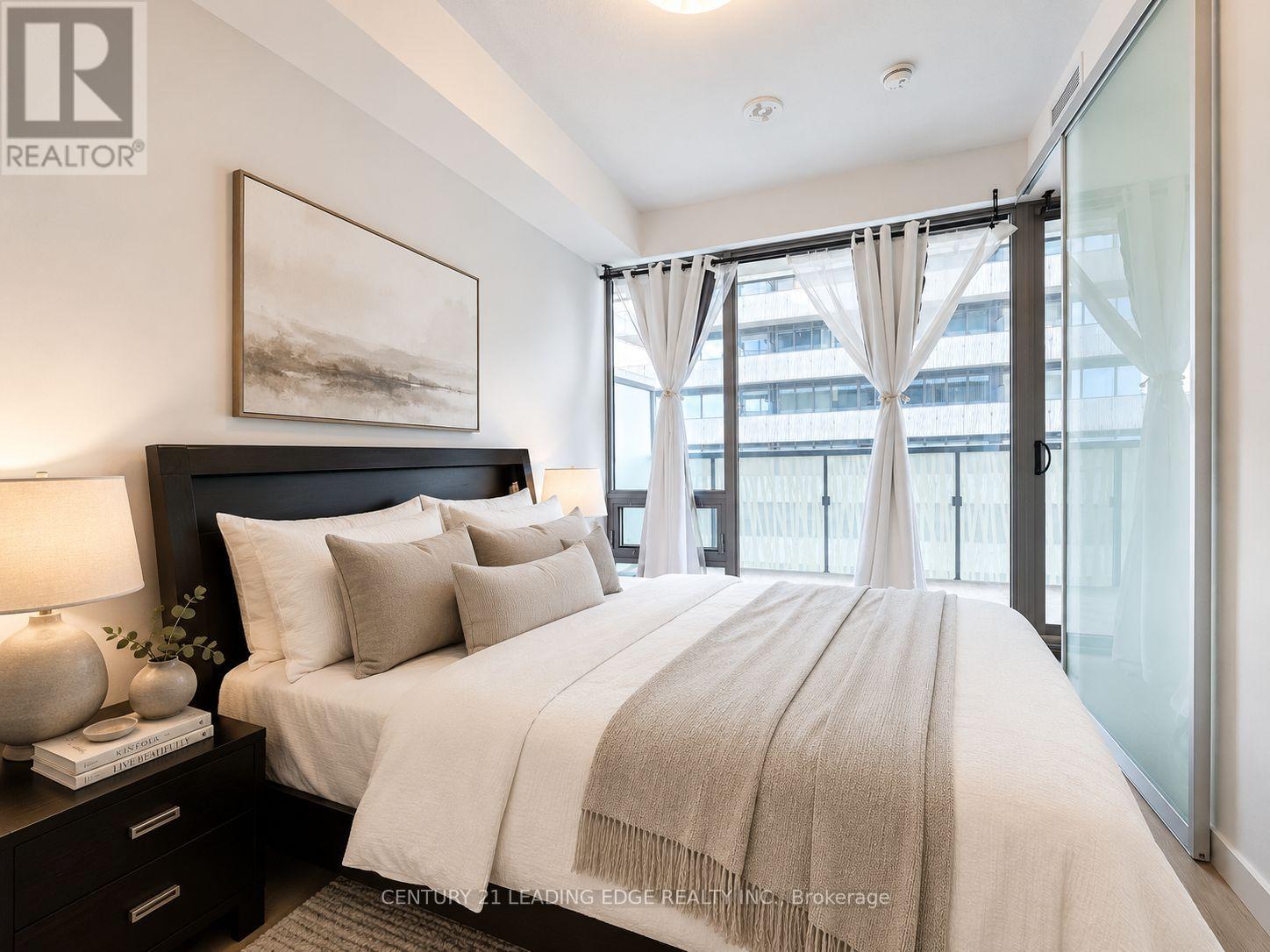 3906 - 50 Charles Street E, Toronto, Ontario M4Y 0C3 - Photo 14 - C13708104