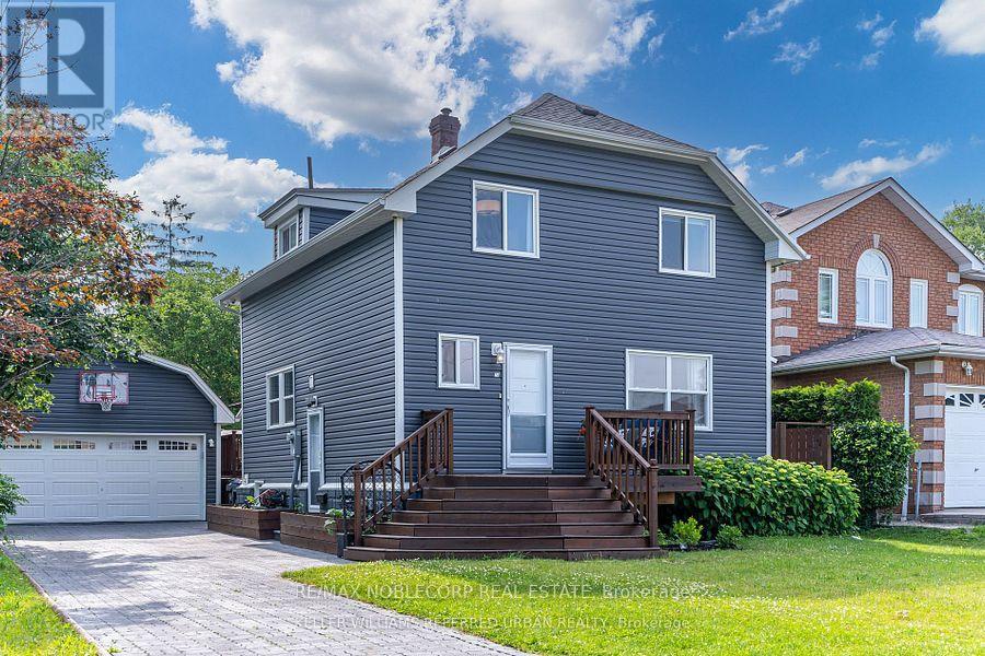 20 Payzac Avenue, Toronto, Ontario  M1E 2W7 - Photo 2 - E13708046