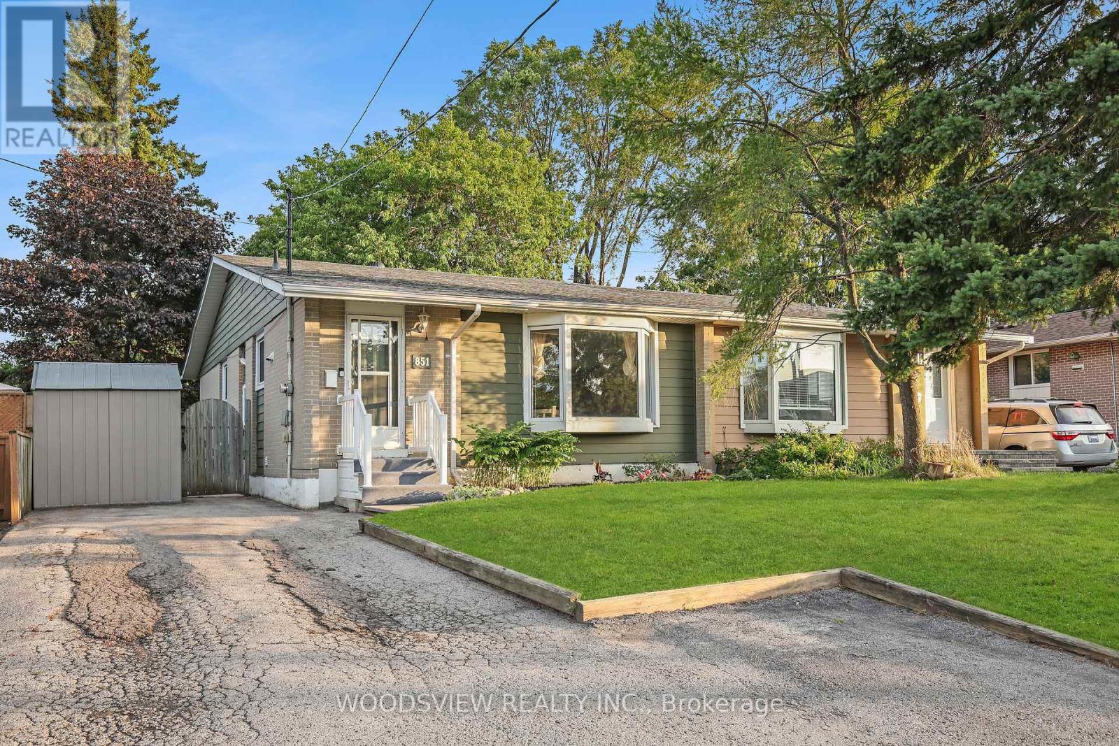 851 Moretta Avenue, Pickering, Ontario  L1W 2K1 - Photo 2 - E13708066