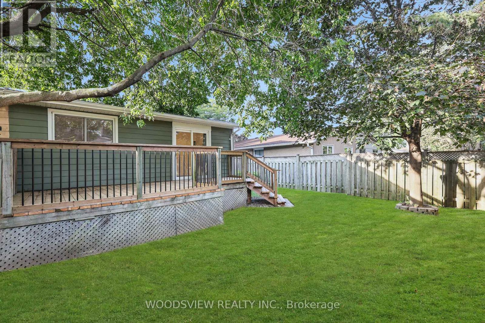 851 Moretta Avenue, Pickering, Ontario  L1W 2K1 - Photo 20 - E13708066