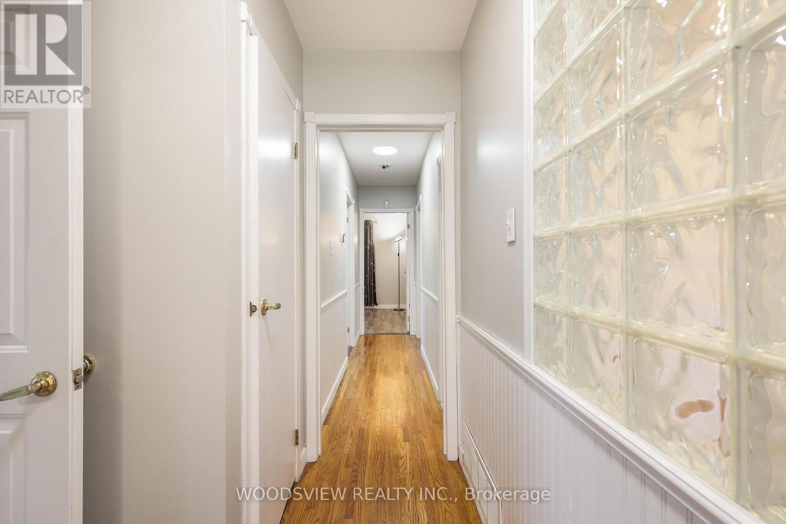 851 Moretta Avenue, Pickering, Ontario  L1W 2K1 - Photo 6 - E13708066