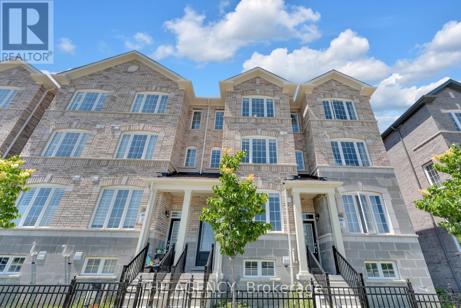 2064 Donald Cousens Parkway, Markham, Ontario  L6B 0Z3 - Photo 2 - N13708090