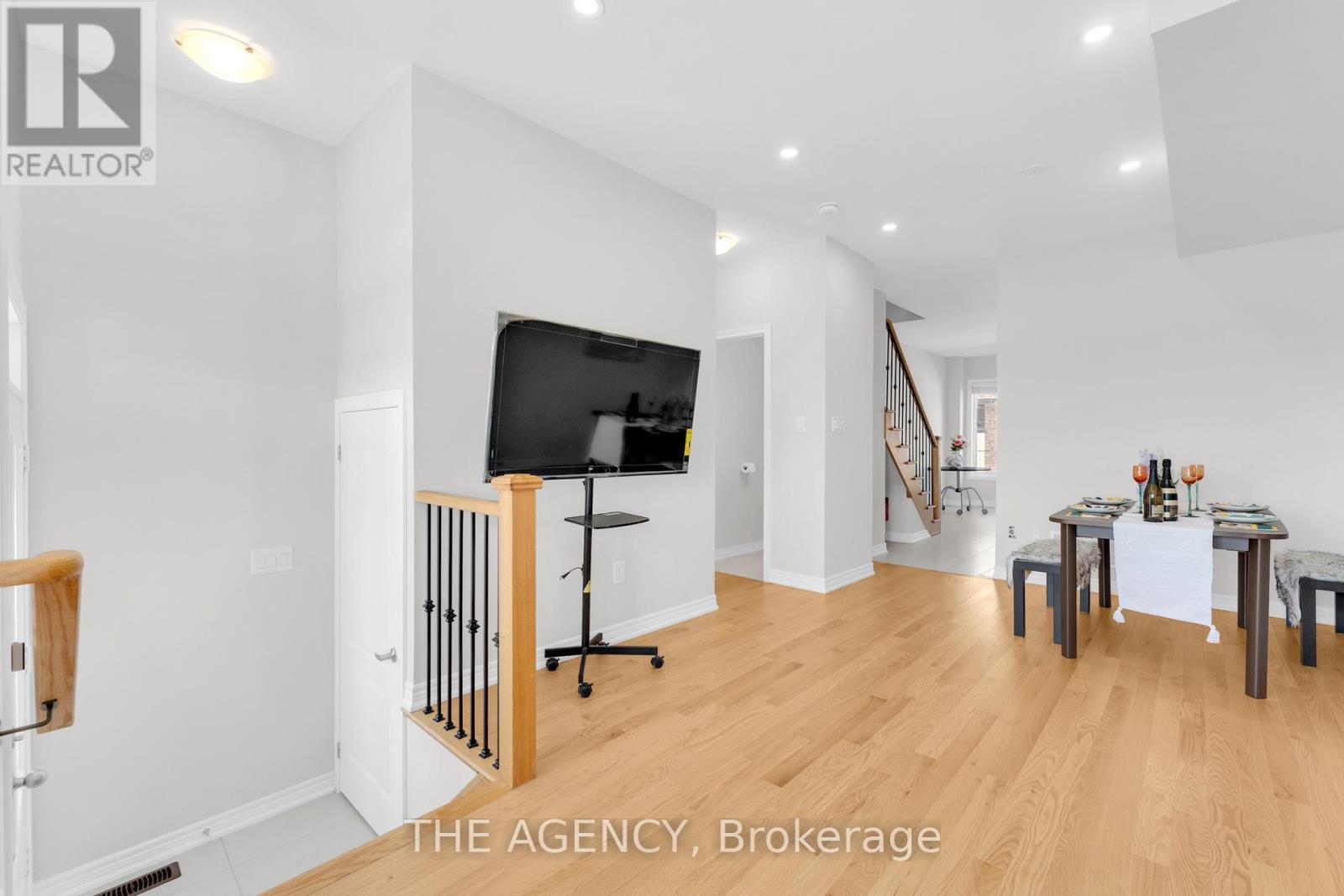 2064 Donald Cousens Parkway, Markham, Ontario  L6B 0Z3 - Photo 7 - N13708090