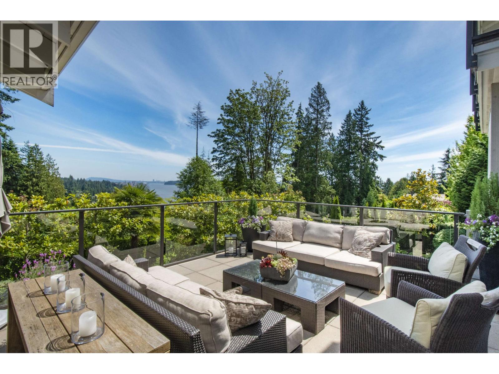 460 Westholme Road, West Vancouver, British Columbia  V7V 2N1 - Photo 4 - R3158266
