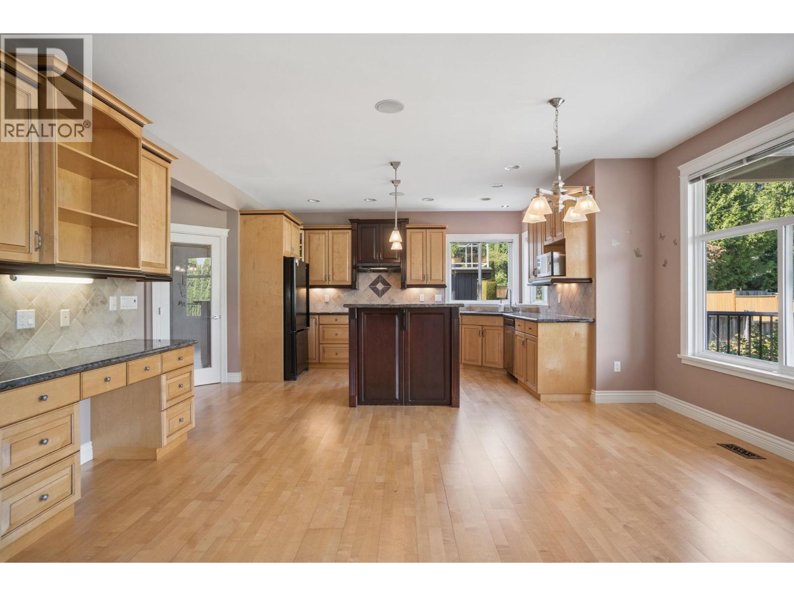 789 Grover Avenue, Coquitlam, British Columbia  V3J 3C9 - Photo 14 - R3158297