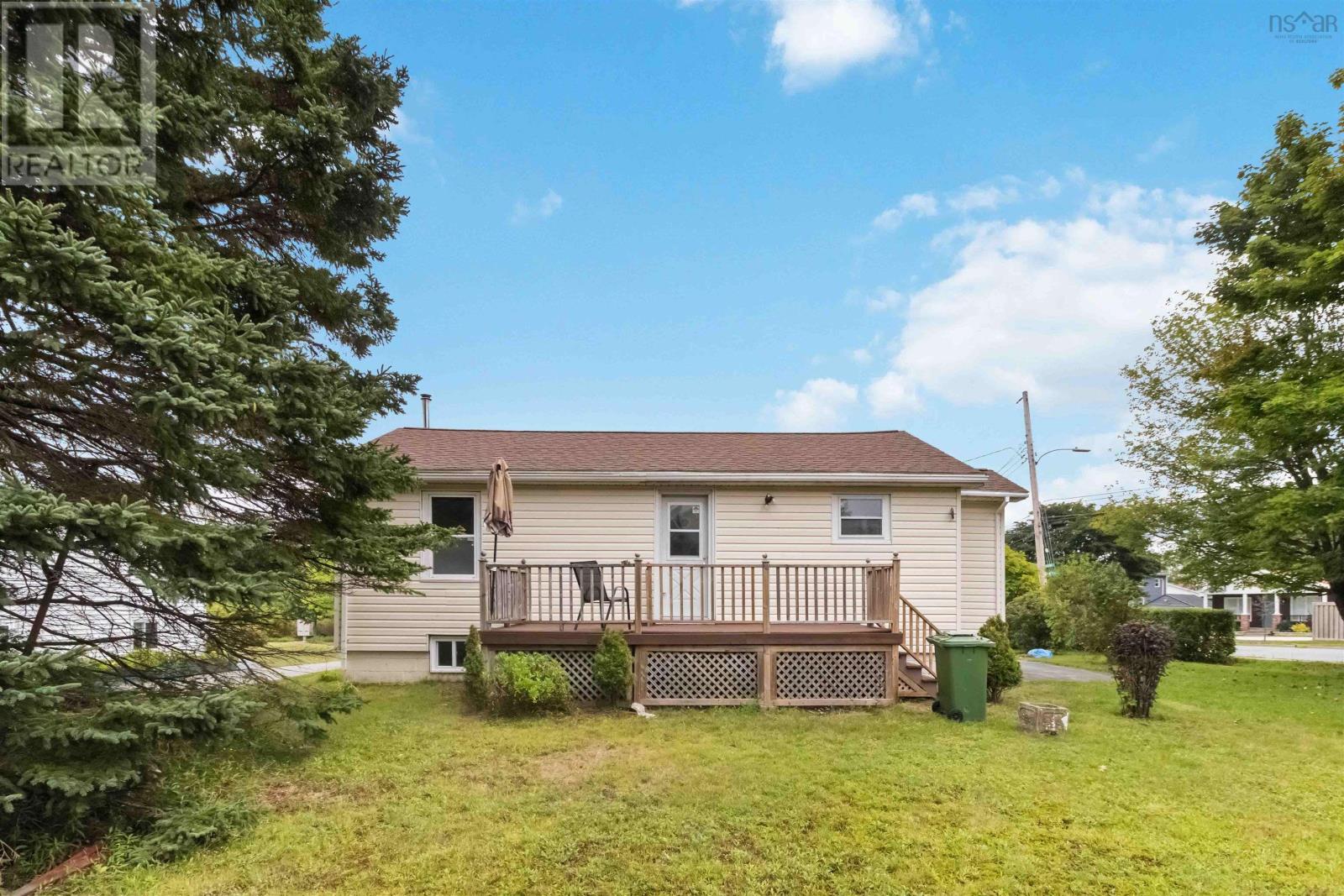2 Kelly Street, Halifax, Nova Scotia  B3N 1W1 - Photo 34 - 202621275