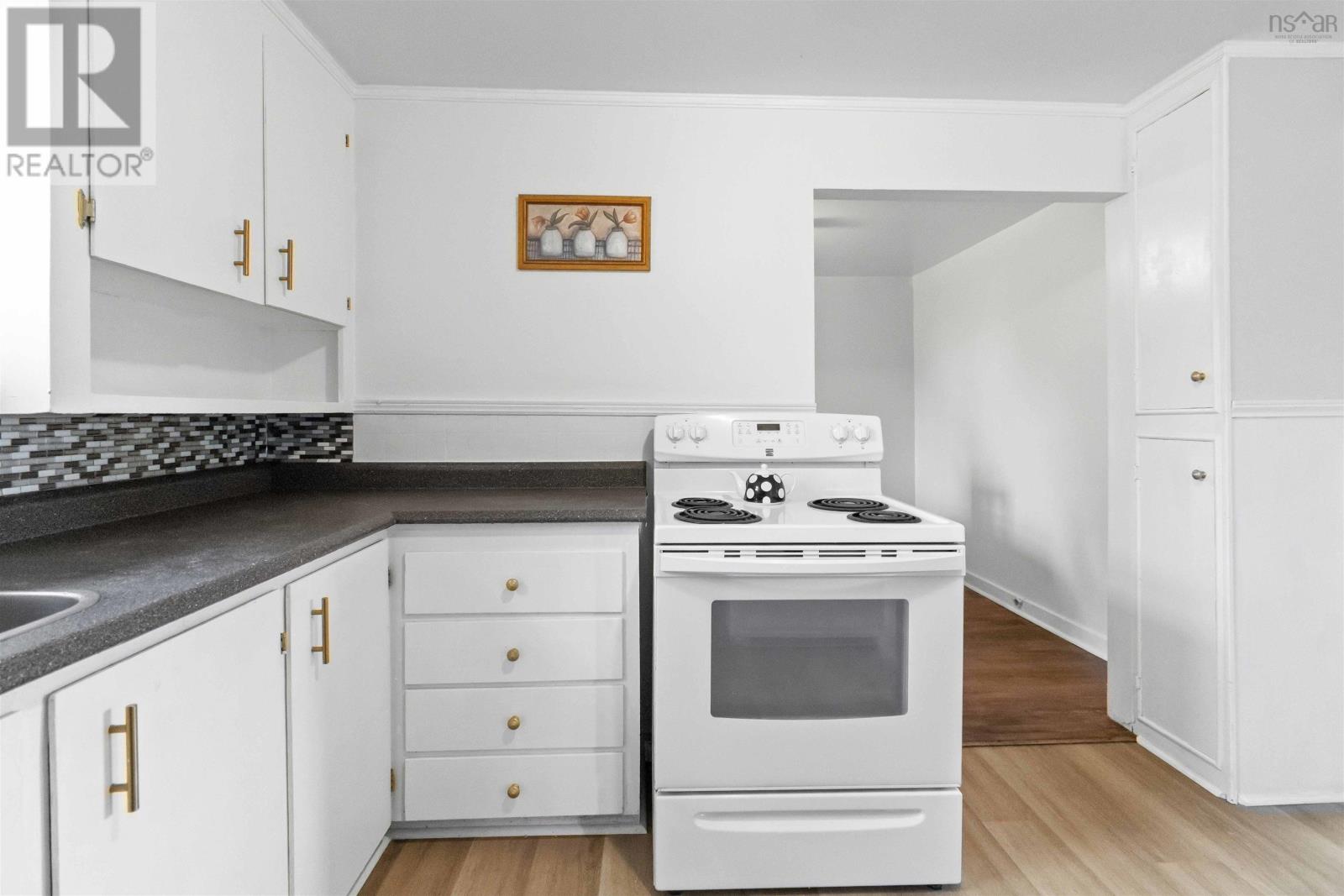 2 Kelly Street, Halifax, Nova Scotia  B3N 1W1 - Photo 15 - 202621275