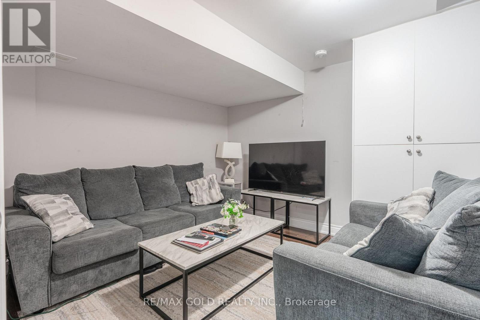 141 Whitwell Drive, Brampton, Ontario  L6P 1L2 - Photo 34 - W13708048