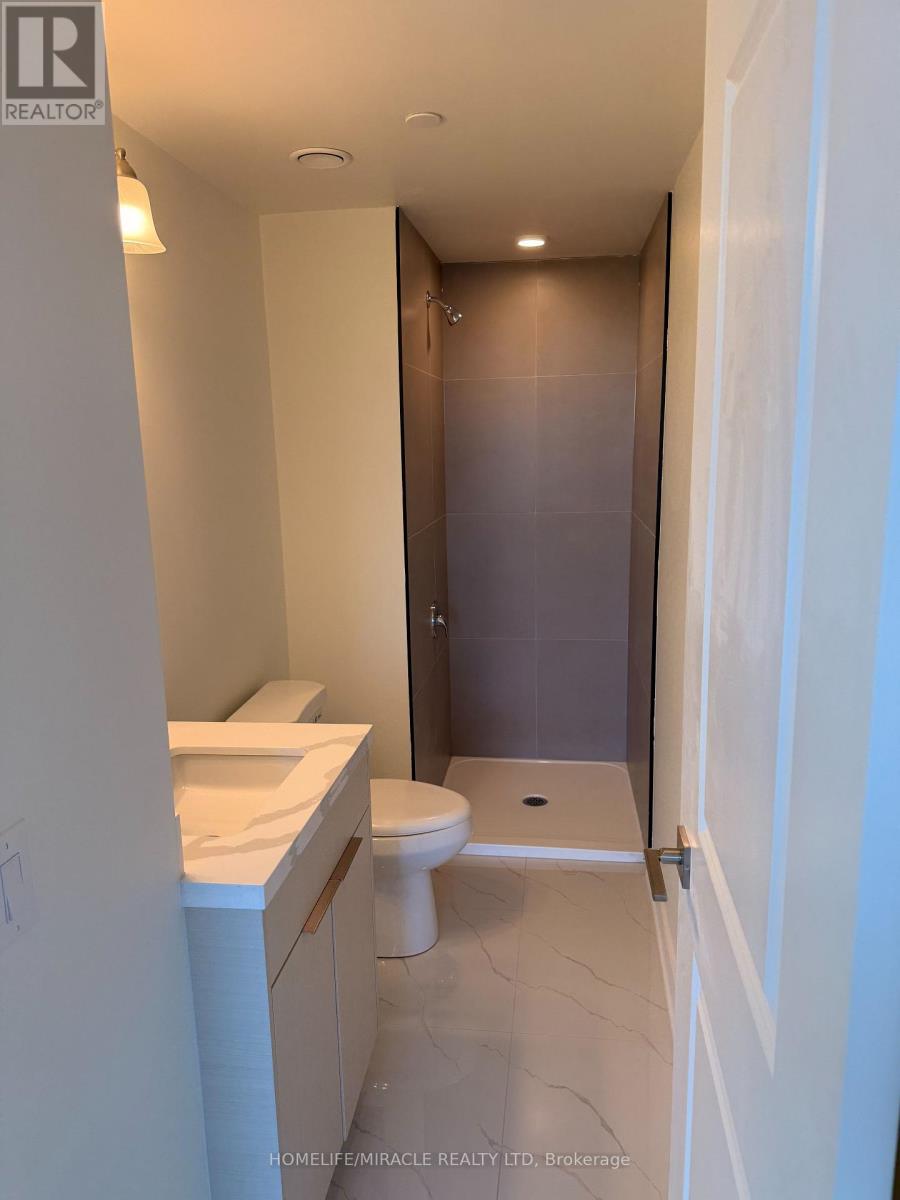 404 - 2825 Jane Street, Toronto, Ontario  M3N 0A8 - Photo 3 - W13708058