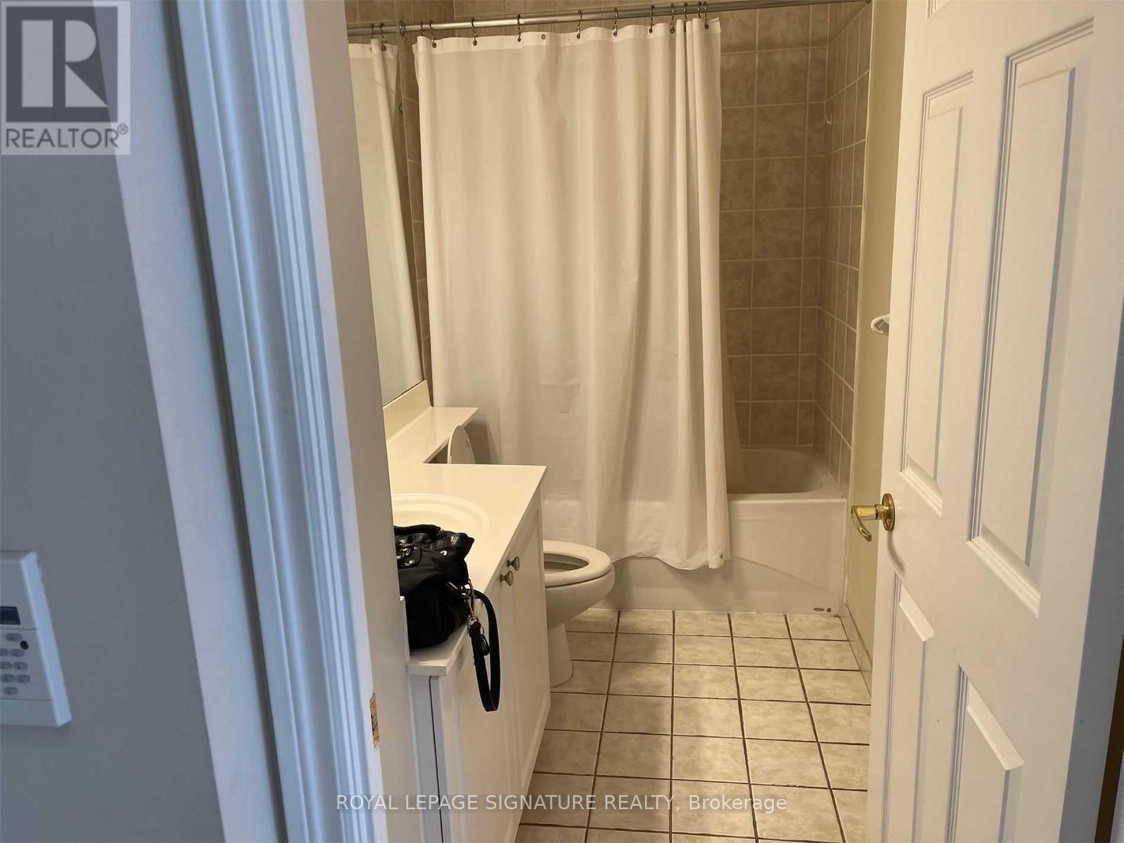 2811 - 25 Kingsbridge Garden Circle, Mississauga, Ontario  L5R 4B1 - Photo 10 - W13708108