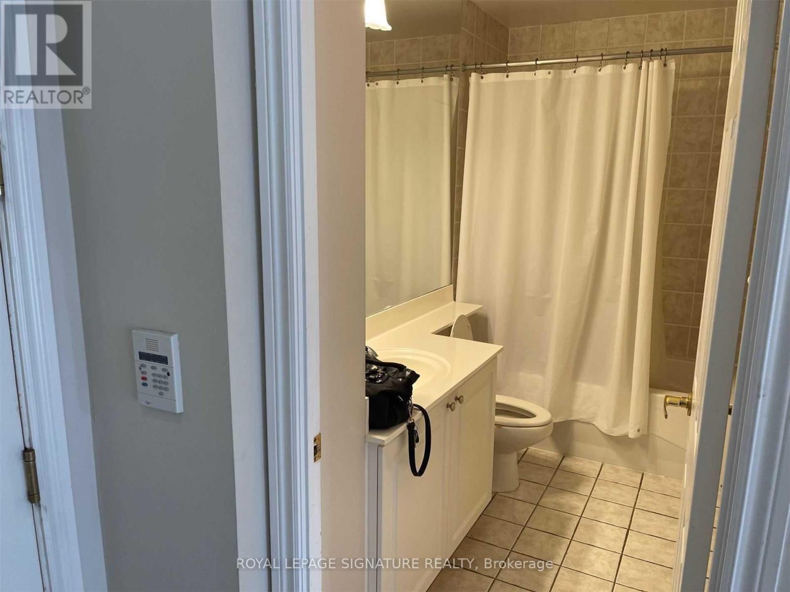 2811 - 25 Kingsbridge Garden Circle, Mississauga, Ontario  L5R 4B1 - Photo 11 - W13708108
