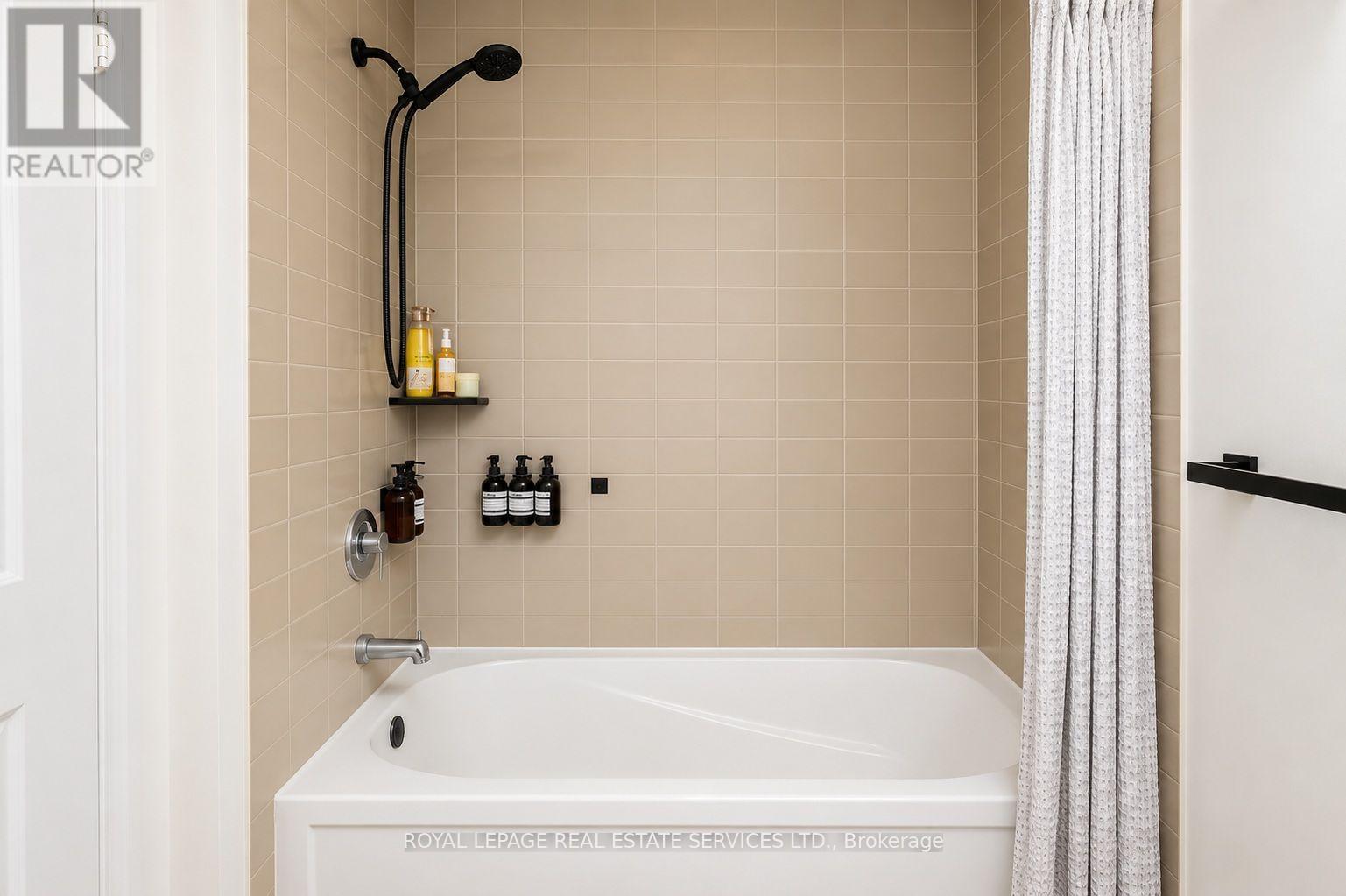2008 - 88 Sheppard Avenue E, Toronto, Ontario  M2N 6Y2 - Photo 7 - C13704850