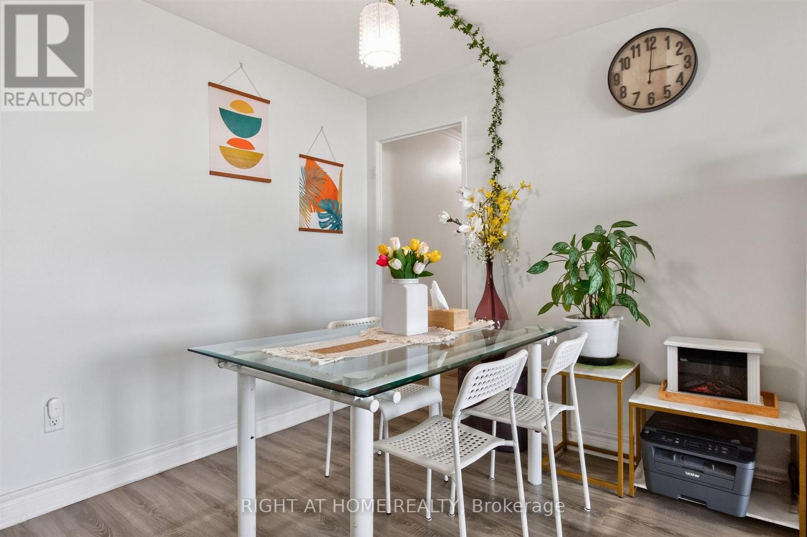 2407 - 3 Massey Square, Toronto, Ontario M4C 5L5 - Photo 11 - E13704834