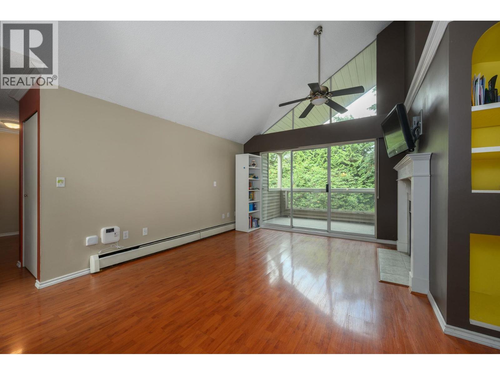 309 932 Robinson Street, Coquitlam, British Columbia  V3J 7R8 - Photo 5 - R3157798