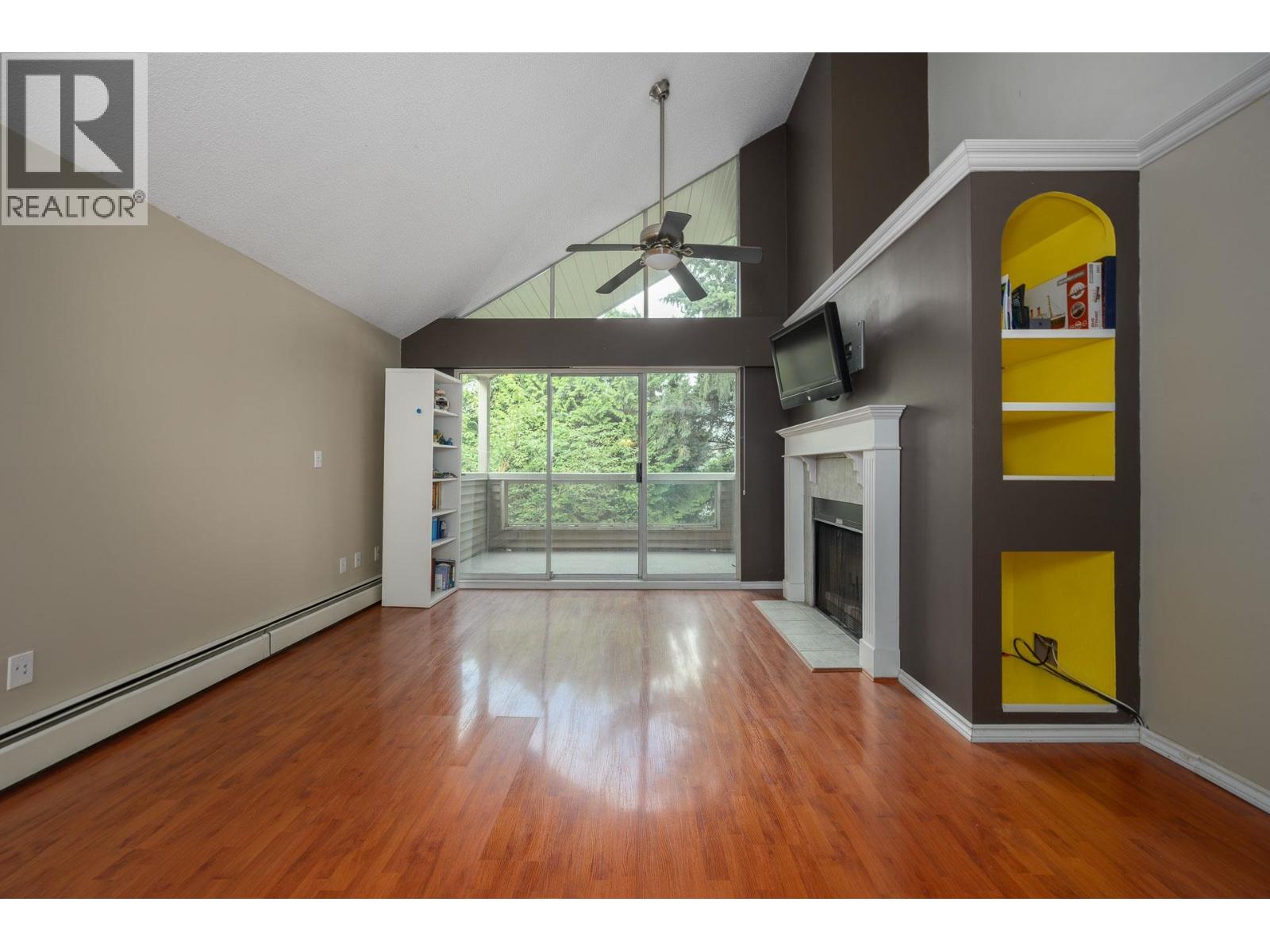 309 932 Robinson Street, Coquitlam, British Columbia  V3J 7R8 - Photo 4 - R3157798