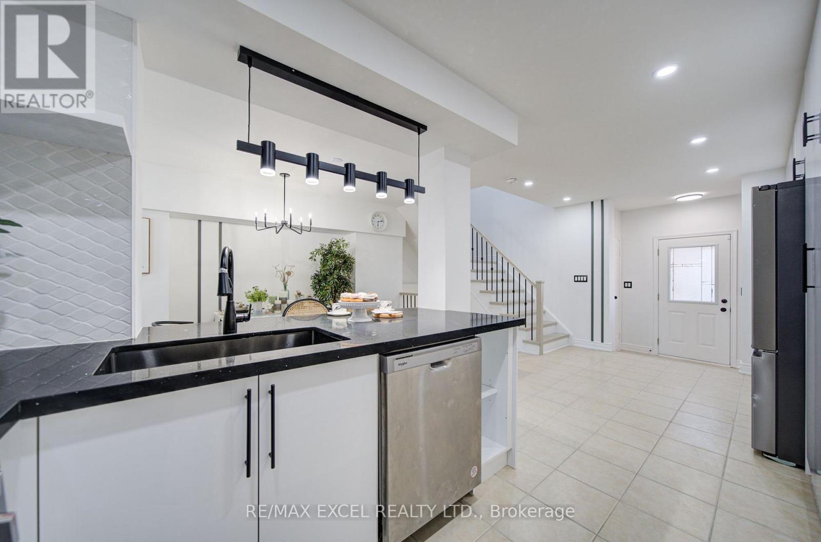 454 Bur Oak Avenue, Markham, Ontario  L6C 3A7 - Photo 18 - N13706930