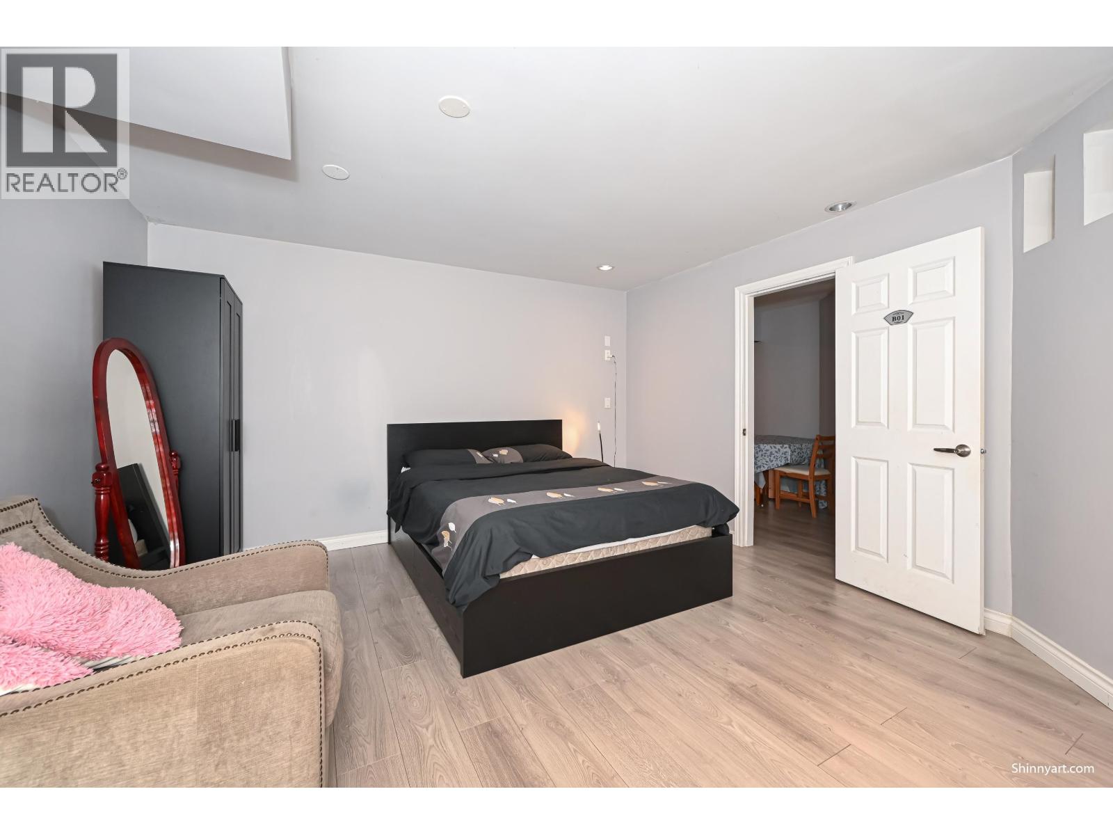 6339 Canada Way, Burnaby, British Columbia  V5E 3P3 - Photo 9 - R3158070