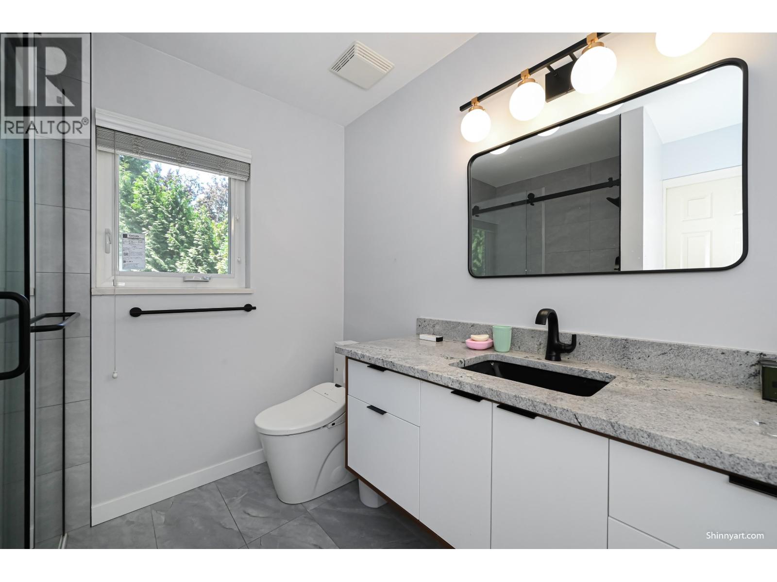 6339 Canada Way, Burnaby, British Columbia  V5E 3P3 - Photo 32 - R3158070