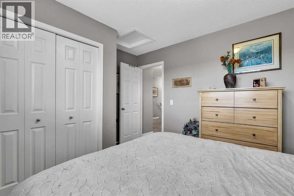 128 Reunion Mews Nw, Airdrie, Alberta  T4B 0J5 - Photo 28 - A2324807
