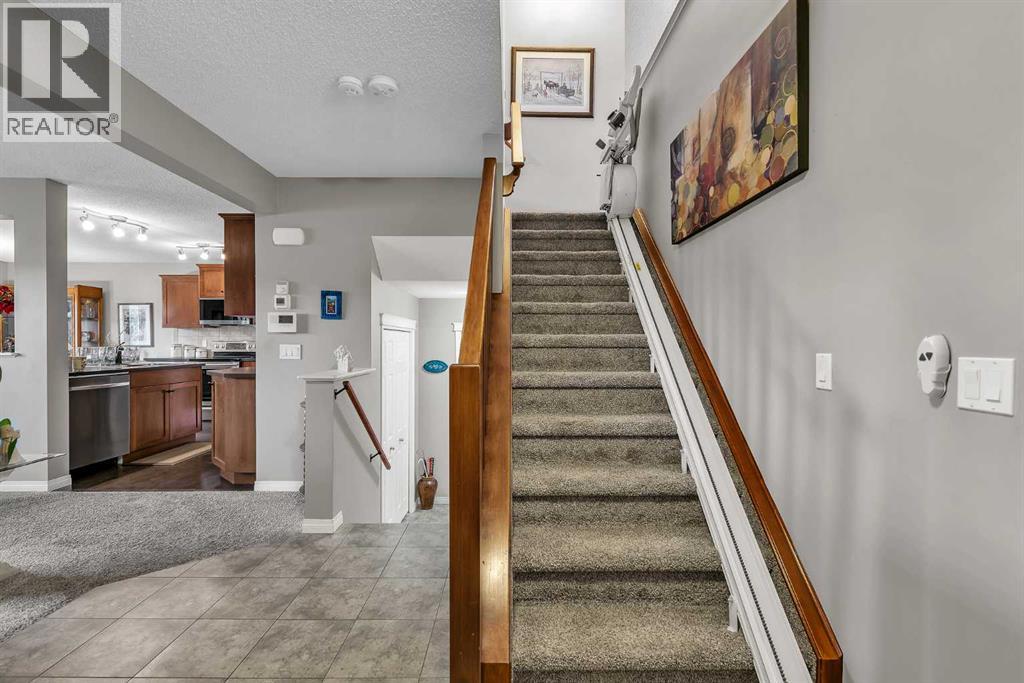128 Reunion Mews Nw, Airdrie, Alberta  T4B 0J5 - Photo 18 - A2324807