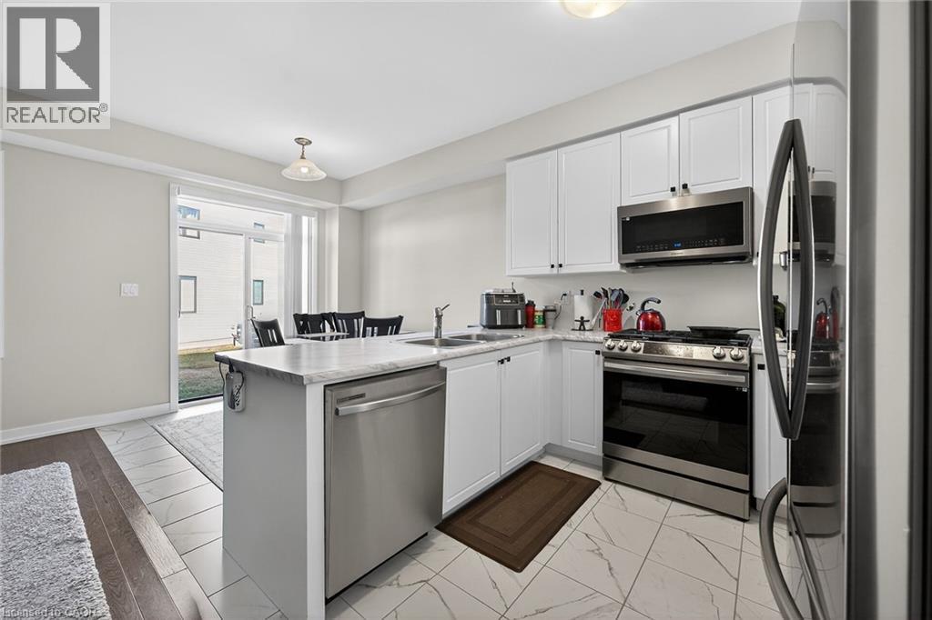 8 Owl Lane, Caledonia, Ontario  N3W 0G4 - Photo 8 - 40817989