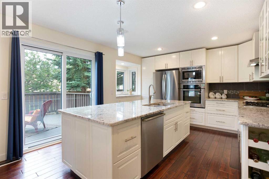 24 Sun Harbour Place SE, Calgary, Alberta  T2X 3B2 - Photo 6 - A2336243