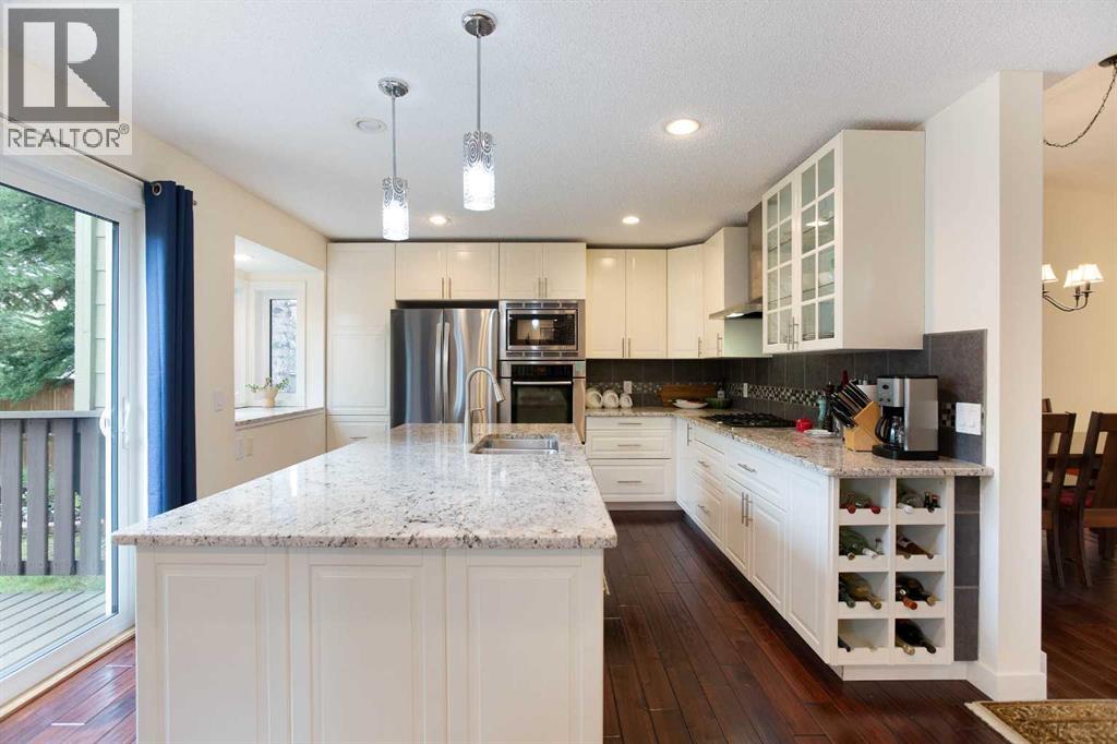 24 Sun Harbour Place SE, Calgary, Alberta  T2X 3B2 - Photo 7 - A2336243