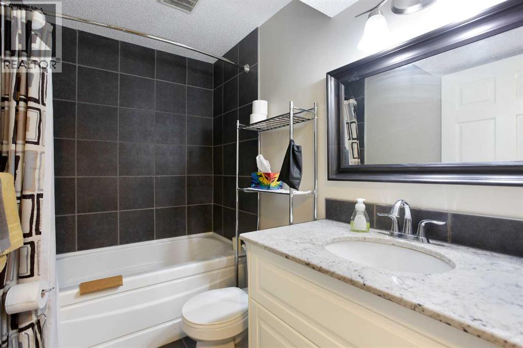 24 Sun Harbour Place SE, Calgary, Alberta  T2X 3B2 - Photo 27 - A2336243