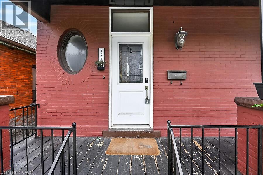 199 Bay Street N, Hamilton, Ontario  L8R 2R1 - Photo 3 - 40852995